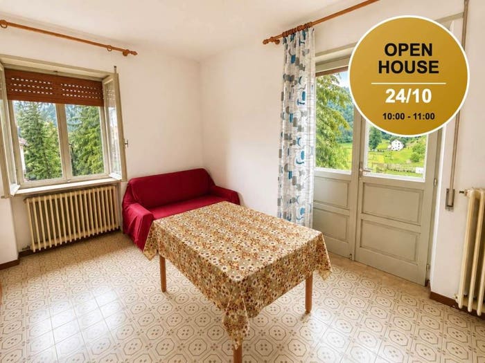 Appartamento quadrilocale in vendita in Via Roma, Centro, Tonezza del Cimone