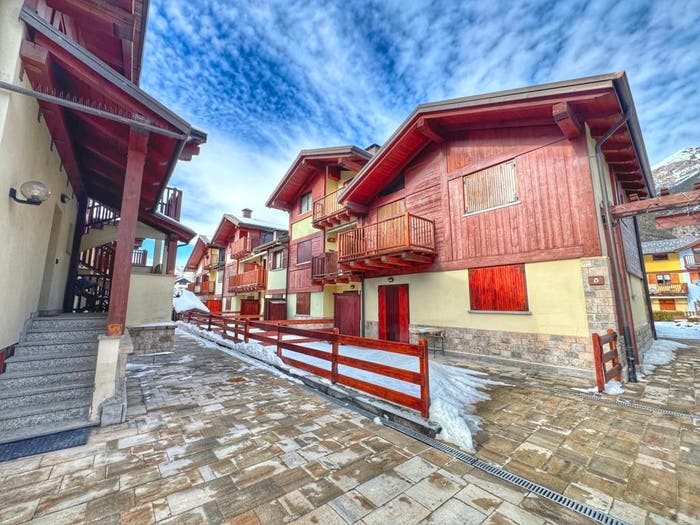 Appartamento trilocale in vendita in Via dei Laghi, Centro, Oulx
