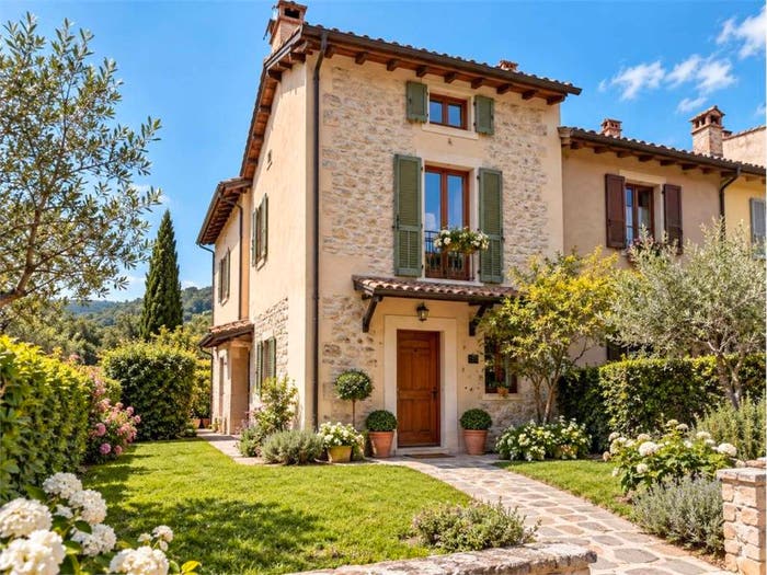 Casa con 6 locali in vendita in Via Carrobbie, Centro, Campogalliano