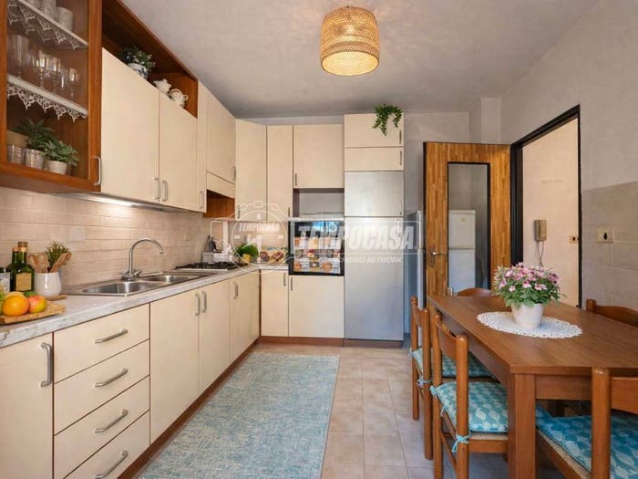 Appartamento trilocale in vendita in Via Michele Lenzi, A Annarumma A Gasperi F Tedesco, Avellino