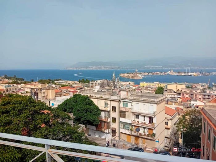 Casa trilocale in vendita in Via ROCCA Guelfonia, Centro Storico, Messina