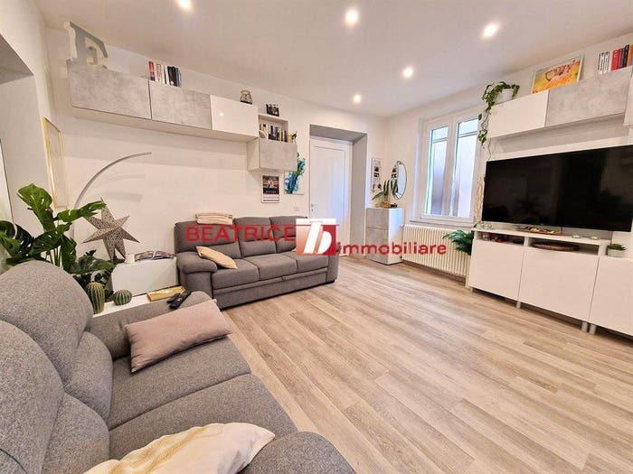 Appartamento quadrilocale in vendita in VIA S ANDREA, Piazza Anfiteatro Torre Guinigi, Lucca