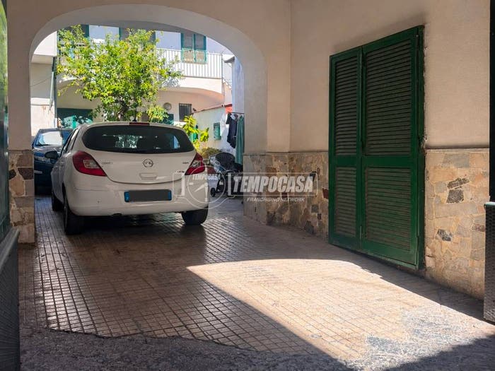 Appartamento bilocale in vendita in Via San Rocco, Centro Storico, Giugliano in Campania