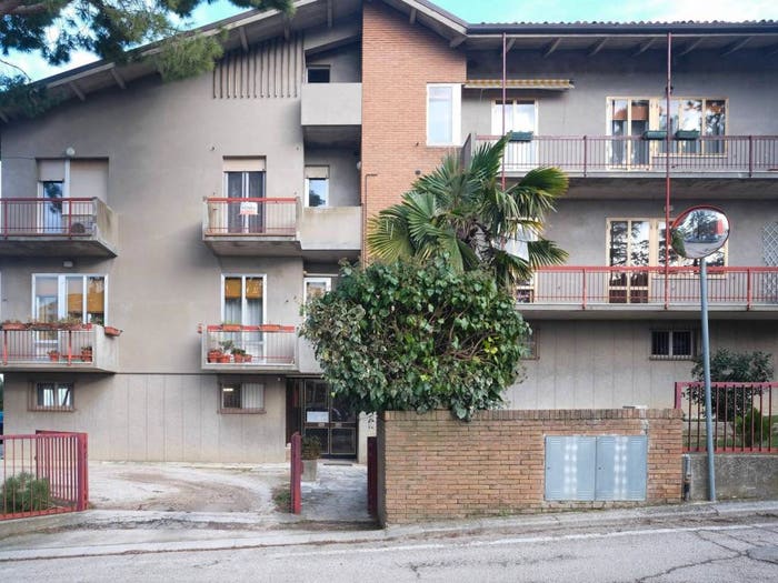 Appartamento quadrilocale in vendita in Viale Riccardo Zandonai, Centro, Mombaroccio