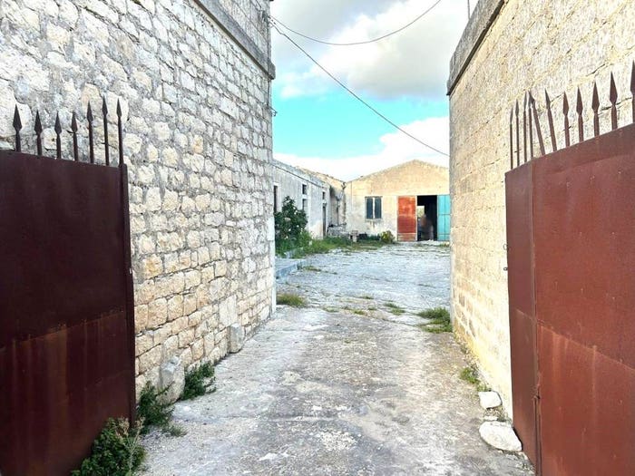 Casa in vendita in Contrada Pozzo Cassero, Trebalate I, Modica