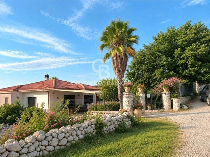 Casa con 5 locali in vendita in Contrada Bosco Pozzo Cassero, Trebalate I, Modica