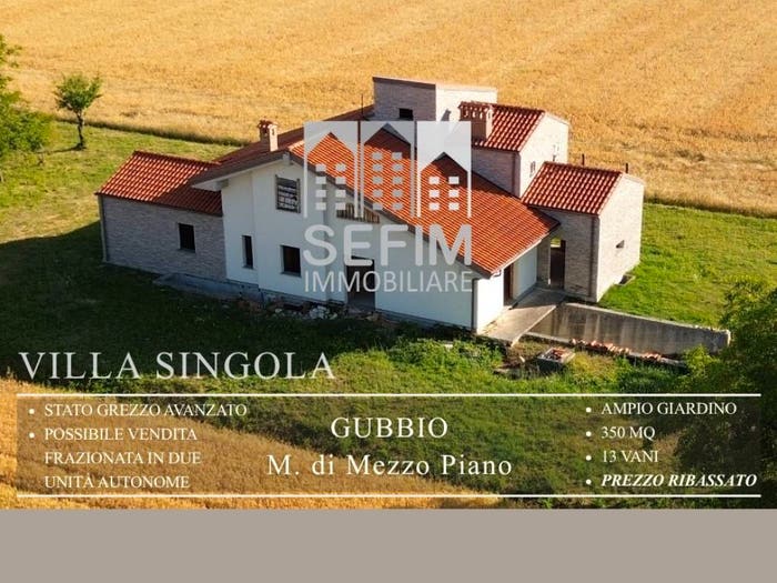 Casa con 6 locali in vendita in Via Gentile da Fabriano, Gubbio