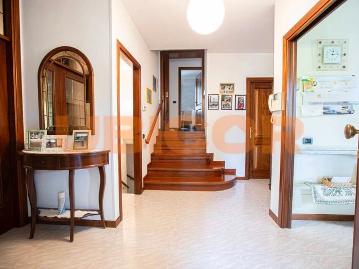 Casa con 6 locali in vendita in Bertipaglia, Maserà di Padova