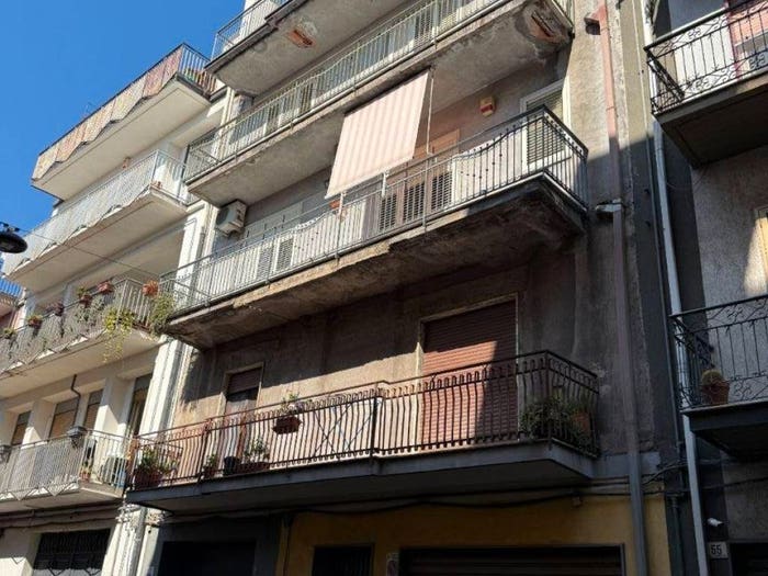 Appartamento con 5 locali in vendita in Via Giovanni Boccaccio, Paternò