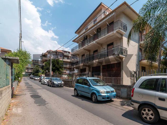 Appartamento trilocale in vendita in Via Pavia, San Giovanni Galermo, Catania