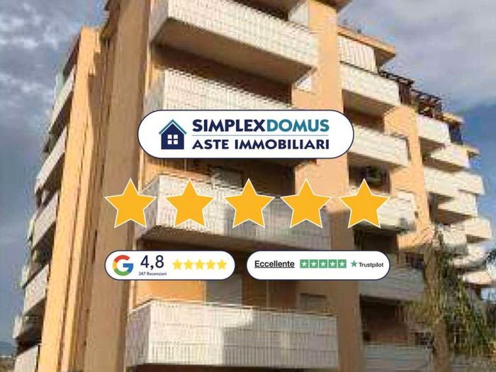 Appartamento quadrilocale in vendita in Via Sbarre Centrali, Modena San Giorgio Extra, Reggio Calabria