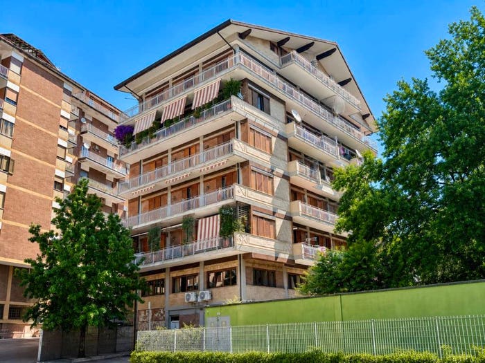 Appartamento con 5 locali in vendita in Via Emilio Turco, A Annarumma A Gasperi F Tedesco, Avellino