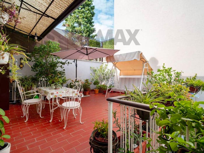 Casa con 6 locali in vendita in via Monte Altissimo, Certosa, Milano