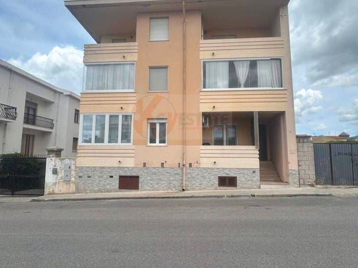 Appartamento con 5 locali in vendita in via della libertà, Ploaghe