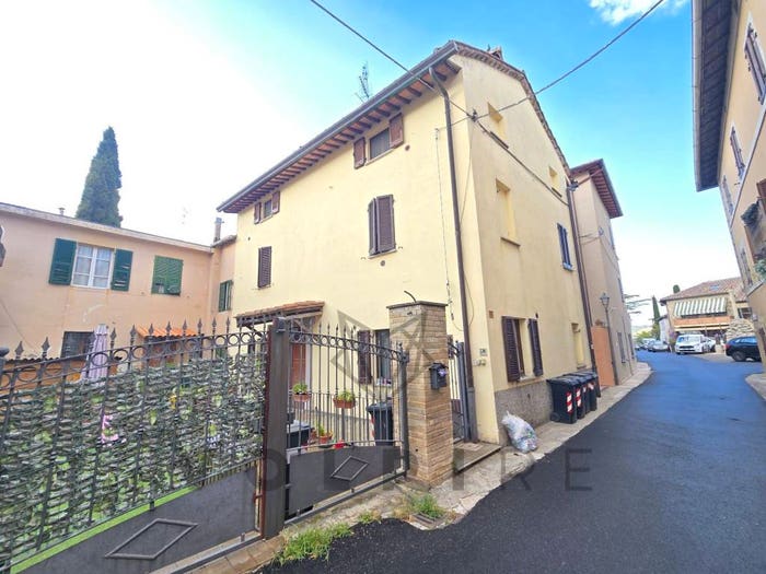 Appartamento trilocale in vendita in Via Giuseppe Garibaldi, San Mariano, Corciano