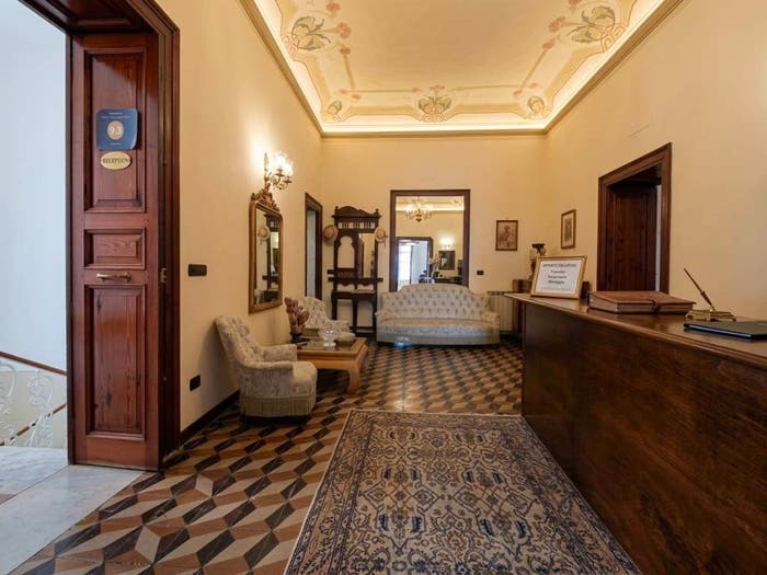 Appartamento con 6 locali in vendita in Lungomare Giuseppe Garibaldi, Centro, Milazzo