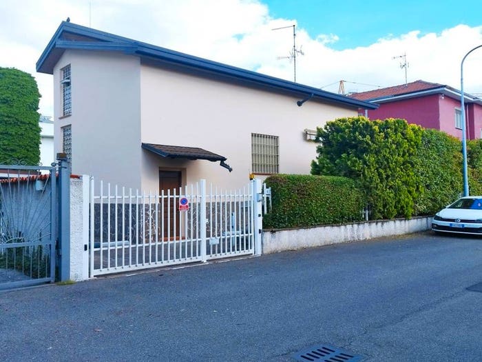 Casa con 5 locali in vendita in Via Francesco Petrarca, San Carlo San Paolo, Rho