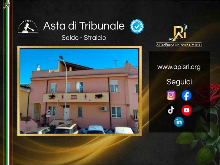 Appartamento con 5 locali in vendita in Via Flumendosa, Centro, Nuoro