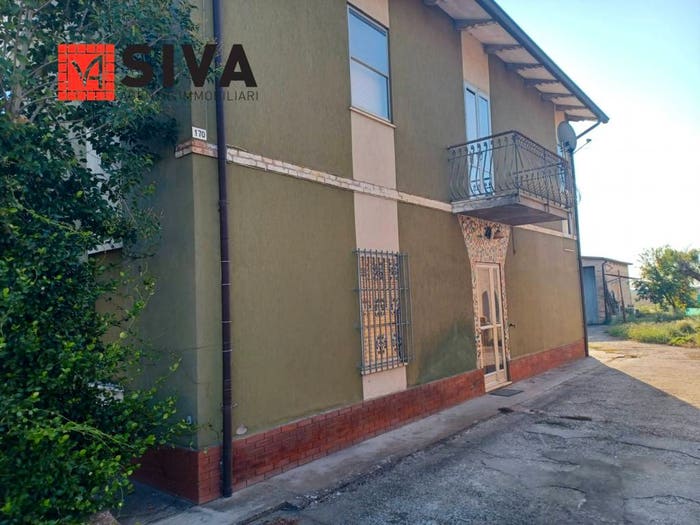 Casa con 6 locali in vendita in via cella, Santo Stefano Gambellara, Ravenna