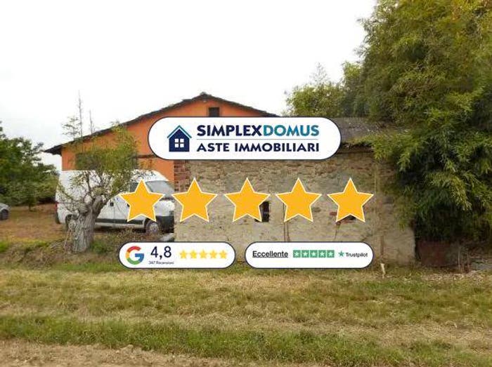 Appartamento con 6 locali in vendita in Via Sant'Anna, Cavour
