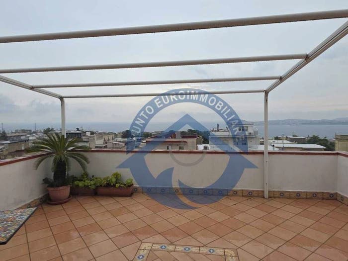 Casa trilocale in vendita in Via Raffaele Imbò, Monte di Procida