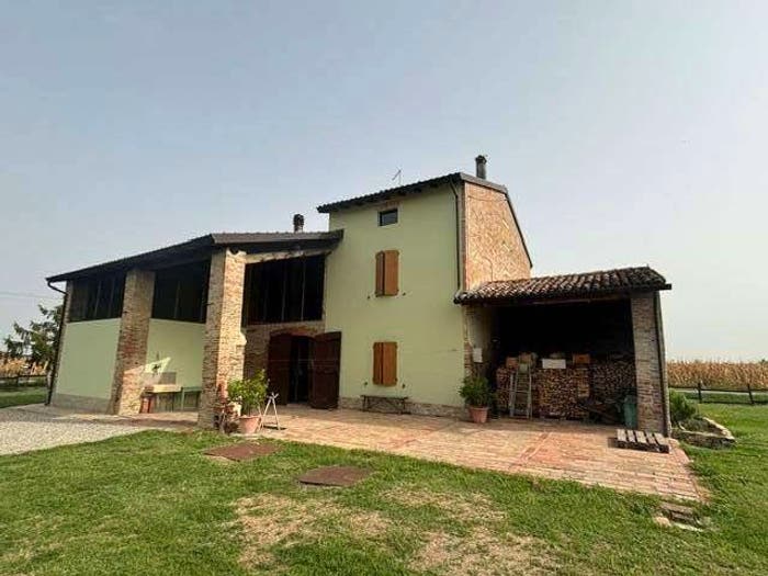 Casa con 6 locali in vendita in Centro, Busseto