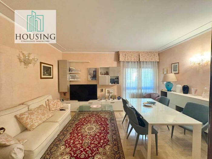 Appartamento trilocale in vendita in Via San Prosdocimo, Riviere, Padova