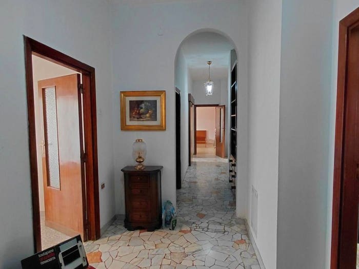 Appartamento con 5 locali in vendita in Via Guido De Stisi, Immacolata, Foggia
