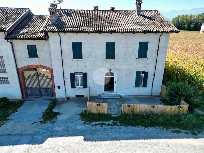 Appartamento trilocale in vendita in VIA MONDOVI', Centro, Morozzo