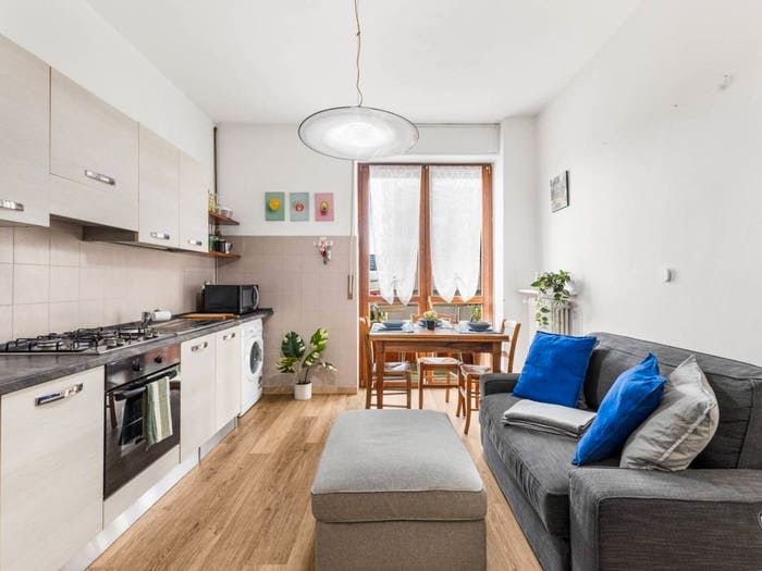 Appartamento bilocale in vendita in Viale Carlo Troya, Piazza Napoli, Milano