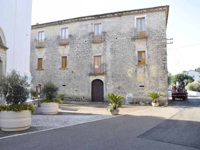 Casa con 6 locali in vendita in Vico Annunziata, Casali, Castelnuovo Parano