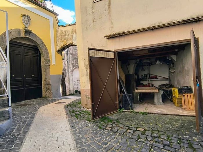 Appartamento bilocale in vendita in Via Gaetano Cherubino, San Giovannisanta Caterina, Giffoni Valle Piana