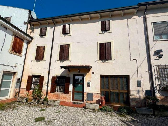 Casa con 6 locali in vendita in Via Magnano, Marchesino Bovo, Buttapietra