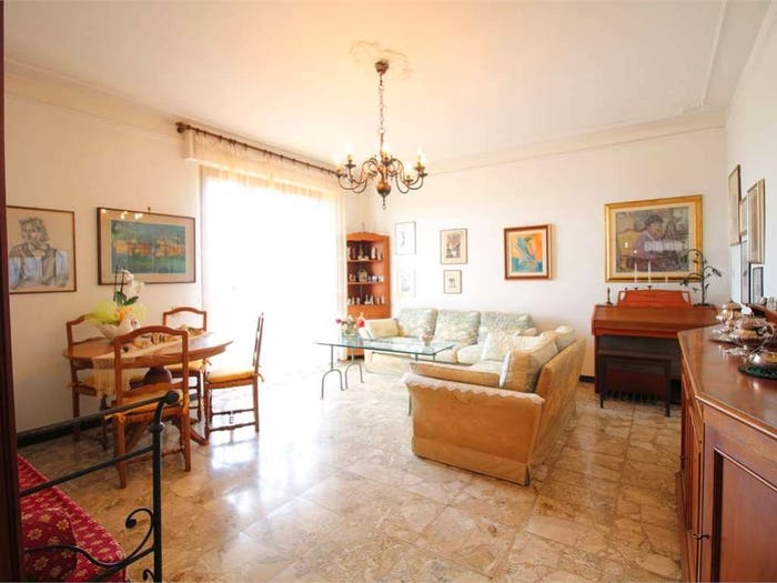 Appartamento con 6 locali in vendita in Centro, Bientina