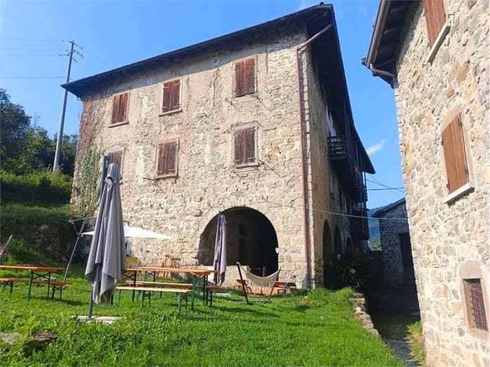 Casa con 6 locali in vendita in Via Verdi, San Giovanni Bianco