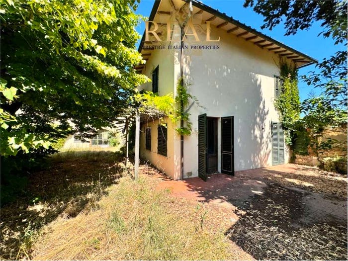Casa con 6 locali in vendita in Impruneta