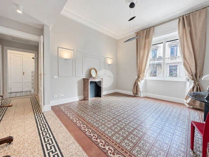Appartamento bilocale in vendita in Via Antonio Tantardini, Corso San Gottardo, Milano