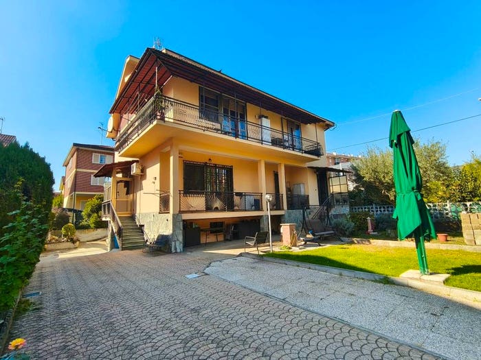 Appartamento quadrilocale in vendita in Via Borgone, Terracorta, Collegno