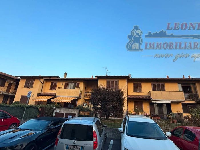 Appartamento trilocale in vendita in Via Torre Sopra, Centro, Torre d'Arese