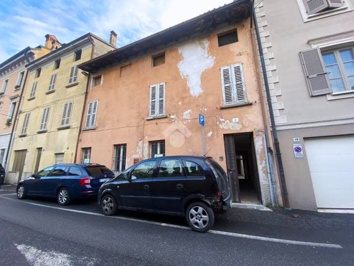 Casa monolocale in vendita in Via Obici, Centro, Orzinuovi