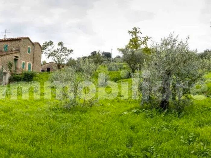 Casa con 6 locali in vendita in Via Delle Vigne, MontecatiniTerme