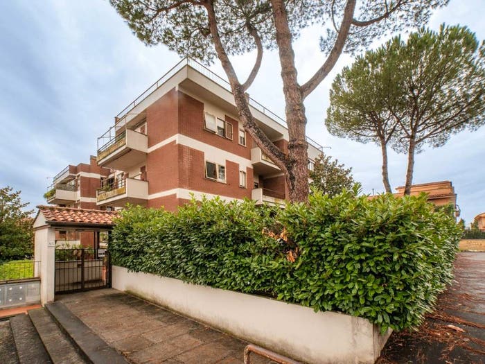 Appartamento trilocale in vendita in Via Giulio Frascheri, Labaro, Roma