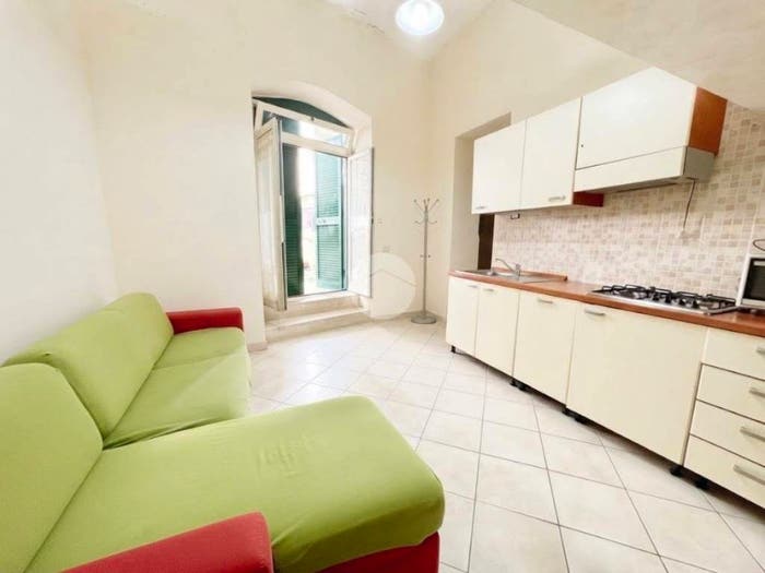 Appartamento monolocale in vendita in Via Generale D Ambrosio, San Carlo All'Arena, Napoli