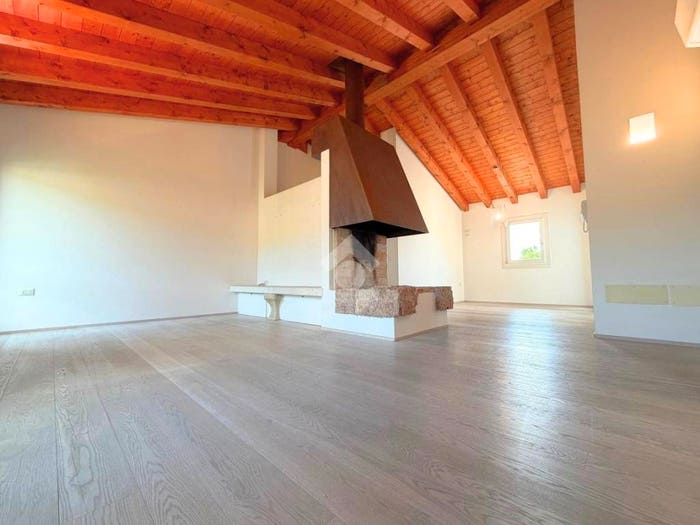 Casa trilocale in vendita in Via Kennedy, Centro, Marostica