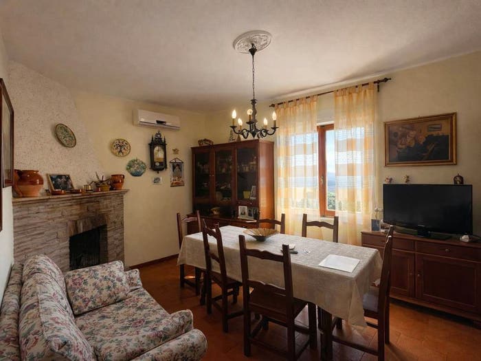 Appartamento con 5 locali in vendita in Via Castel Viscardo, Monterubiaglio, Castel Viscardo