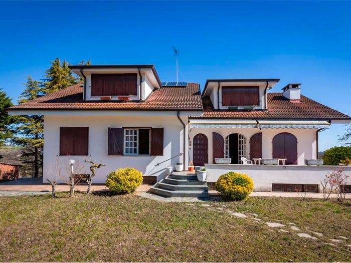 Casa con 6 locali in vendita in st della verbia, Marentino