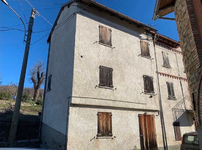 Casa trilocale in vendita in Via dei Martiri, Palagano