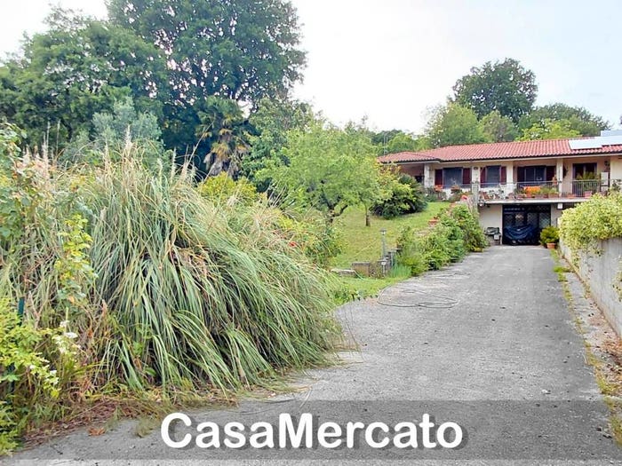 Casa con 6 locali in vendita in Via del Campo Grande, Appia Sud, Velletri