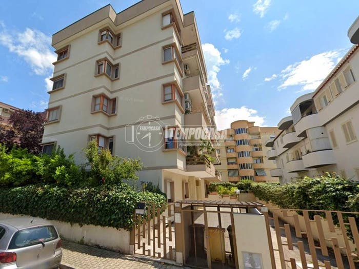 Appartamento quadrilocale in vendita in Via Enrico Laracca, Parco Cerasole, Caserta
