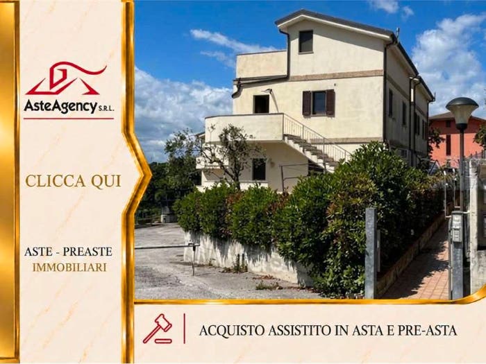 Appartamento quadrilocale in vendita in Via Rustico, Rustico, Polverigi